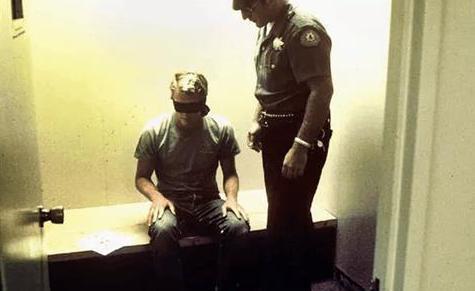 斯坦福监狱实验,揭示权力与服从的黑暗面